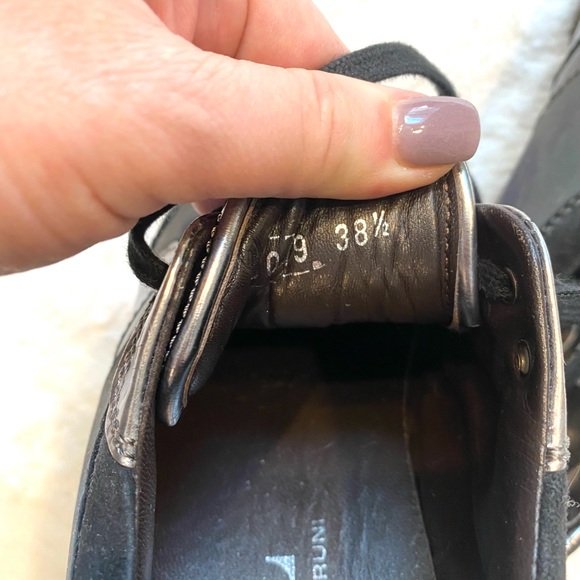 Agl excellent condition Camo sneakers with gold studs - Picture 7 of 9